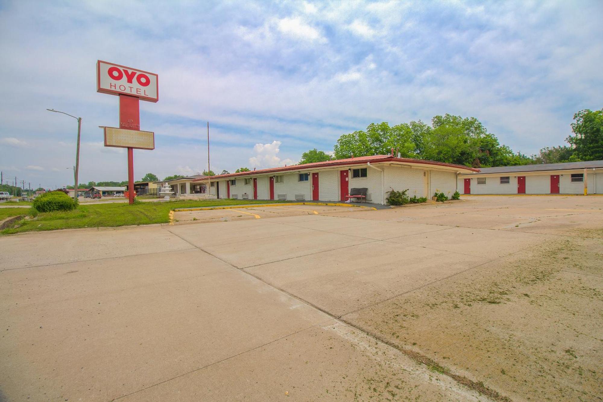 Oyo Hotel Mcalester Ok S Main St Exteriör bild